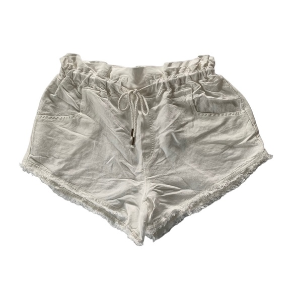 Young Fabulous & Brooke White Linen Blend Shorts - Picture 2 of 6